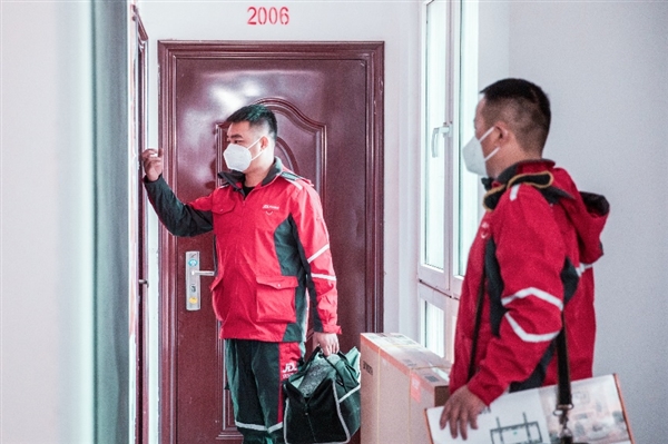 京東<a href=http://m.yw66688.cn/ target=_blank class=infotextkey>家電</a>家居全面升級以舊換新服務 京東618首日成交額同比增長160%