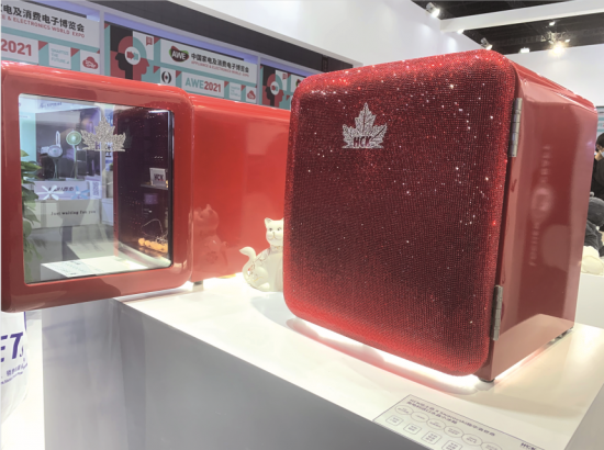 &ldquo;她經(jīng)濟(jì)&rdquo;之火，會(huì)讓化妝品<a href=http://m.yw66688.cn/zixun/bingxiang/ target=_blank class=infotextkey>冰箱</a>市場(chǎng)燒得更旺嗎？